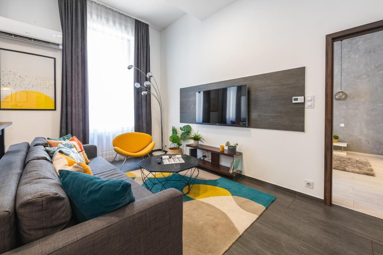 Luxury Nova Home Next To The New York Cafe بودابست المظهر الخارجي الصورة