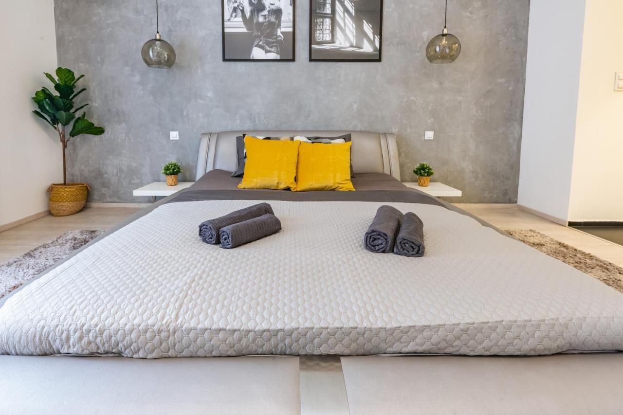 Luxury Nova Home Next To The New York Cafe بودابست المظهر الخارجي الصورة